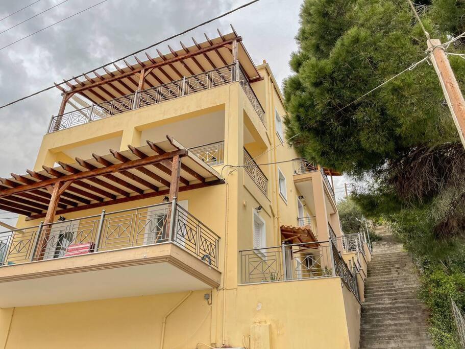 Afroditi'S Apartment Superb View Γύθειο Εξωτερικό φωτογραφία