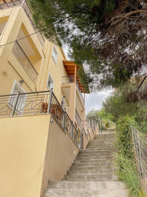 Afroditi'S Apartment Superb View Γύθειο Εξωτερικό φωτογραφία
