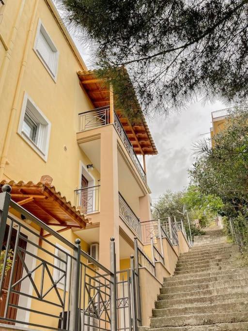 Afroditi'S Apartment Superb View Γύθειο Εξωτερικό φωτογραφία