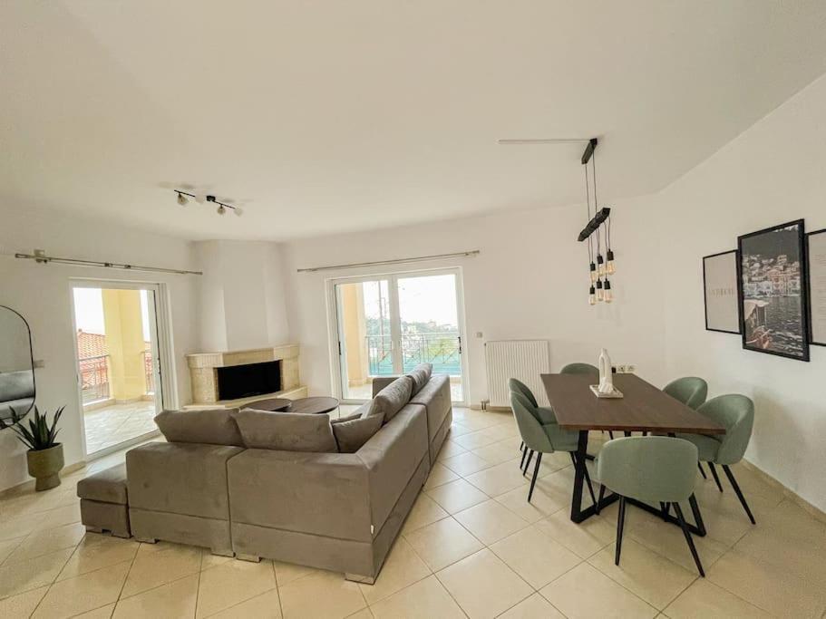 Afroditi'S Apartment Superb View Γύθειο Εξωτερικό φωτογραφία